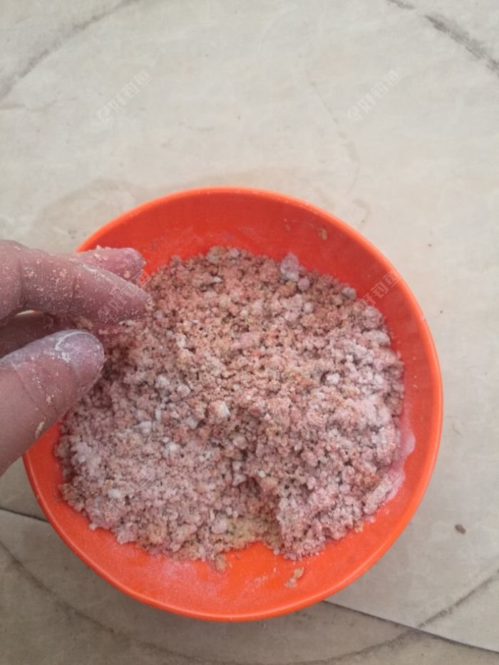 还得加点水，搓成团