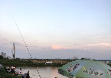 荣乐园钓池