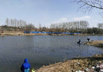 五一钓鱼池