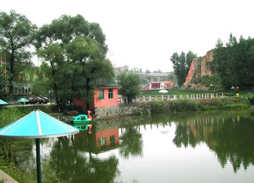 兰一山庄垂钓中心