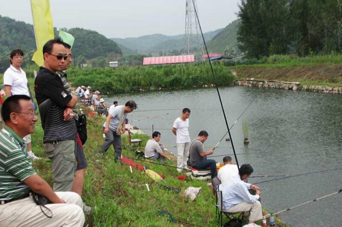 青年垂钓基地