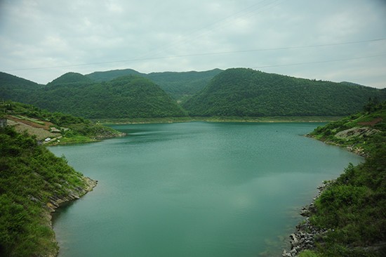 李坝水库