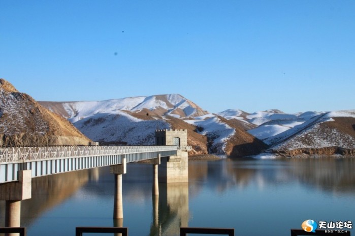 硫磺沟头屯河水库