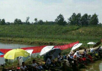 红瓦房谷河垂钓园