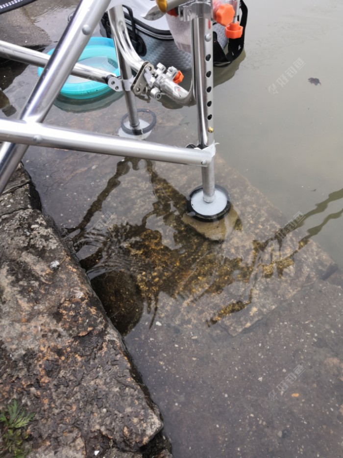 水面上来太快了