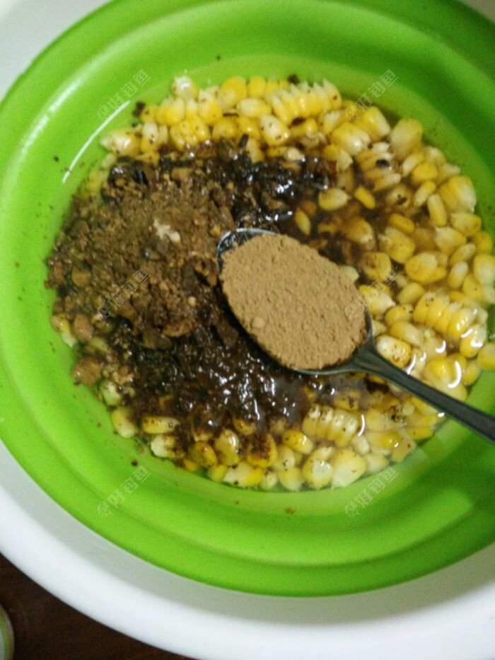 冬季diy制作草鱼饵料