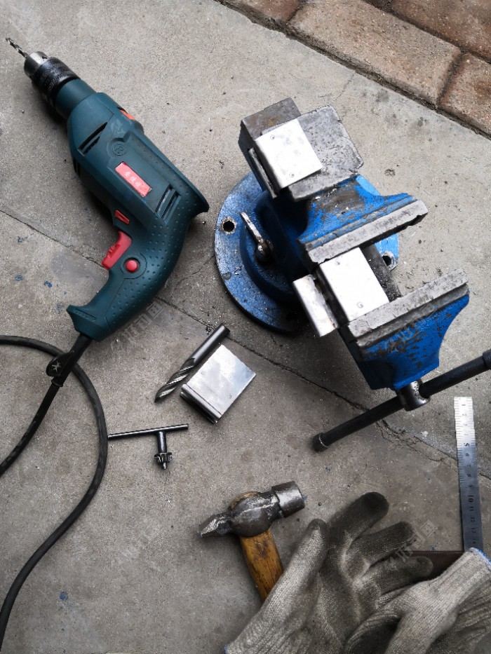 自制不锈钢材质的二用炮台座野钓用